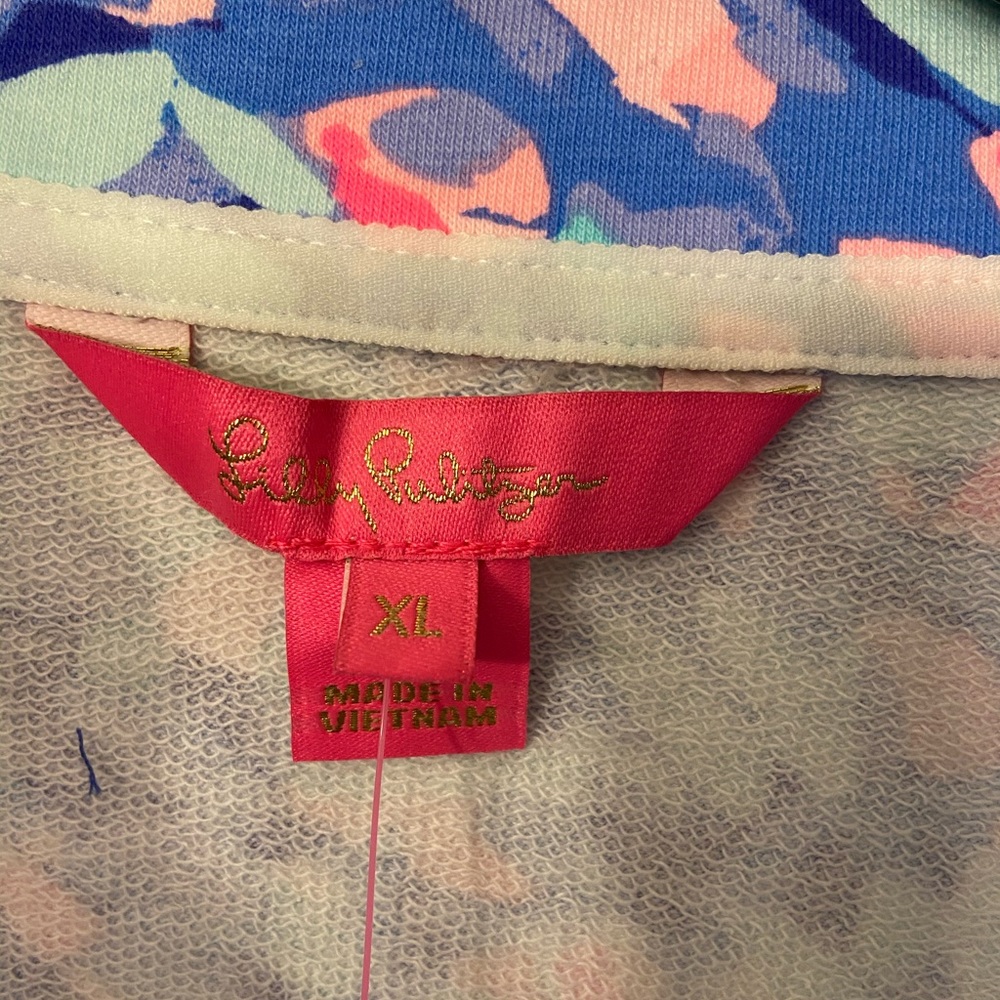 Lilli Pulitzer Popover - Picture 3 of 3